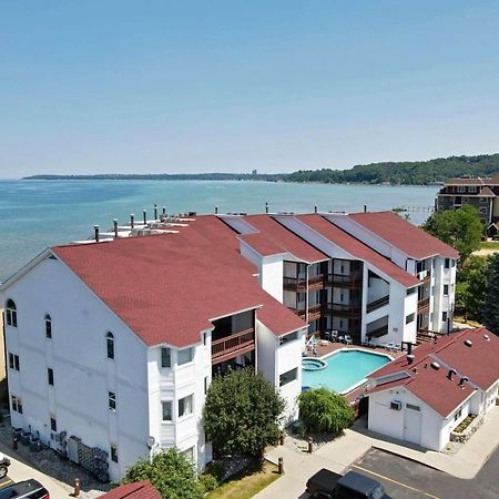 Beachside 216 With Pool Hot Tub And Private Deck Overlooking East Bay ทราเวิร์สซิตี้ ภายนอก รูปภาพ